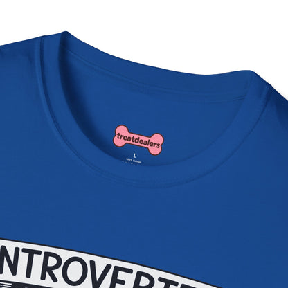 T-Shirt 'Introverted But Open to Discussing Chickens' Funny Shirt chickens Lover Tee